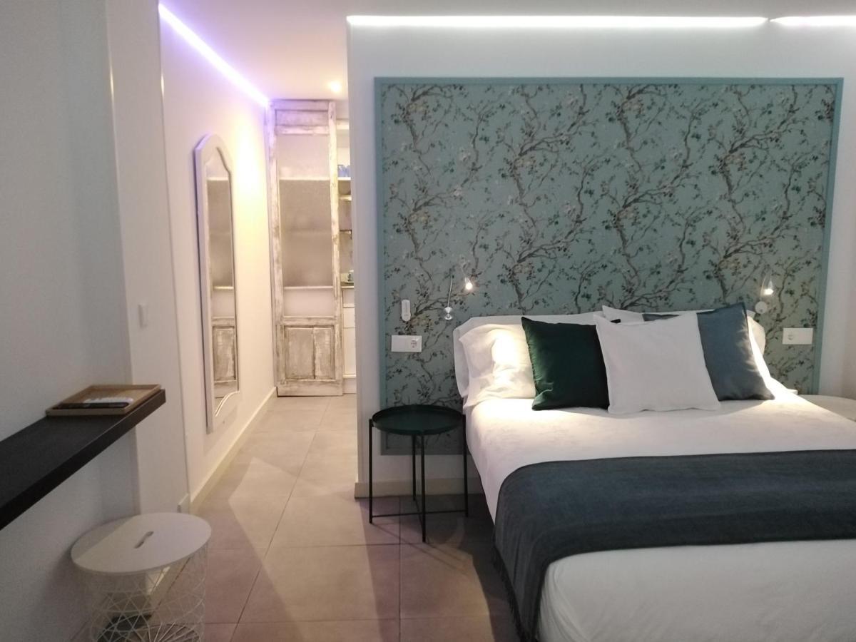 Suite Estudio Montana Торремолинос Экстерьер фото